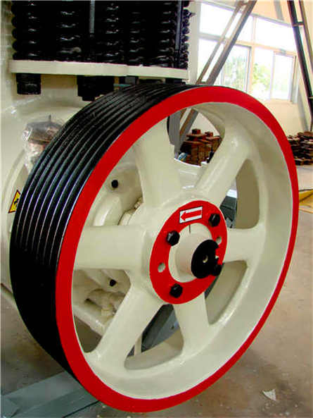 100T的破碎機配套除塵器