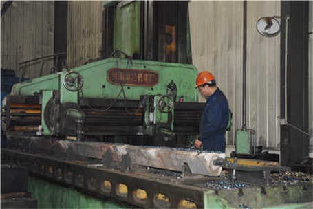 短頭圓錐破碎機(jī)工廠